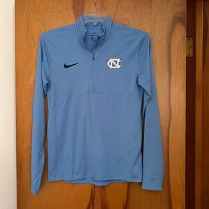 Men’s Nike long sleeve top